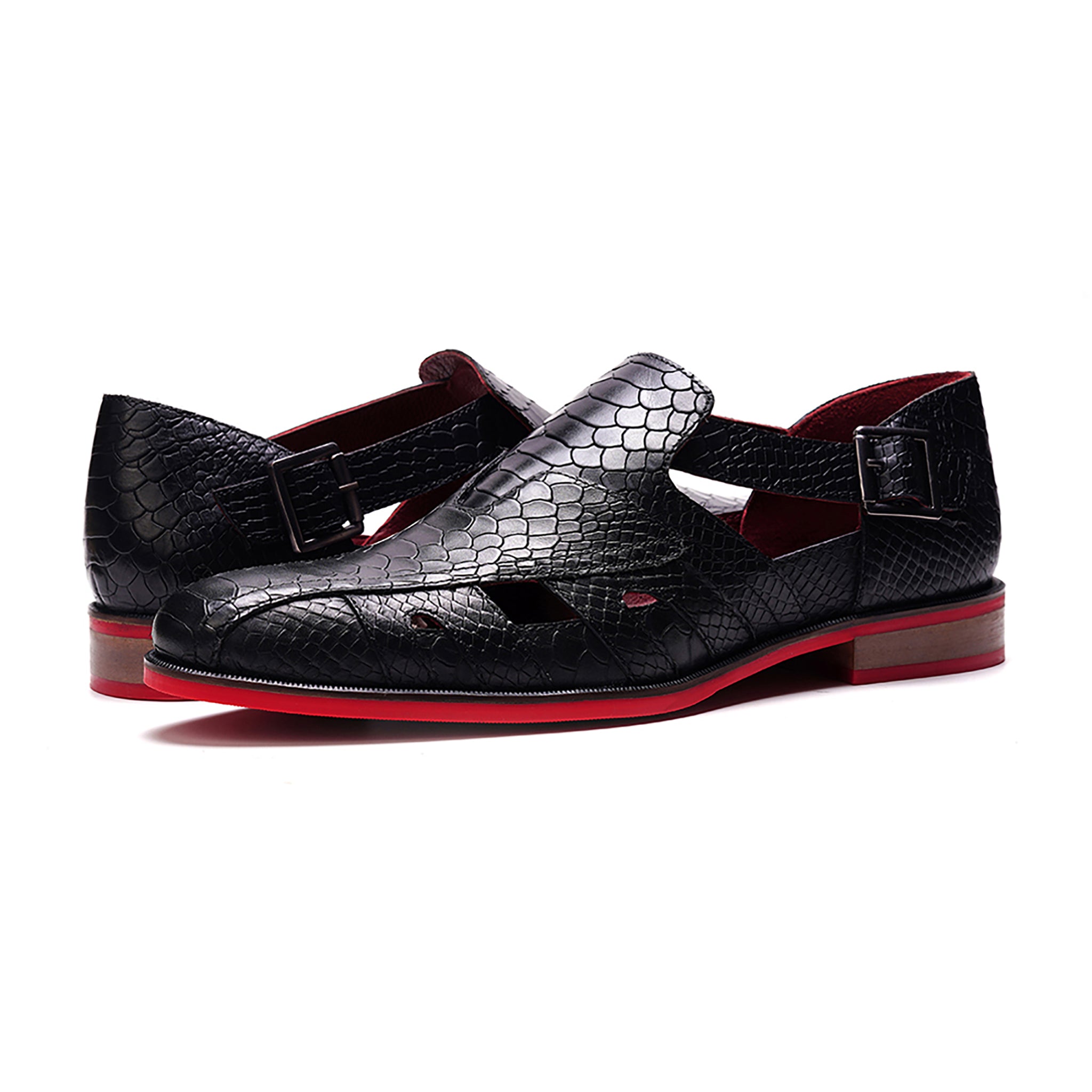 Aura Fisherman Sandal // Black